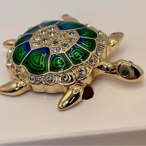 Piper K Turtle Brooch Pin Hand Painted Blue Green Enamel Shell Gold Tone New